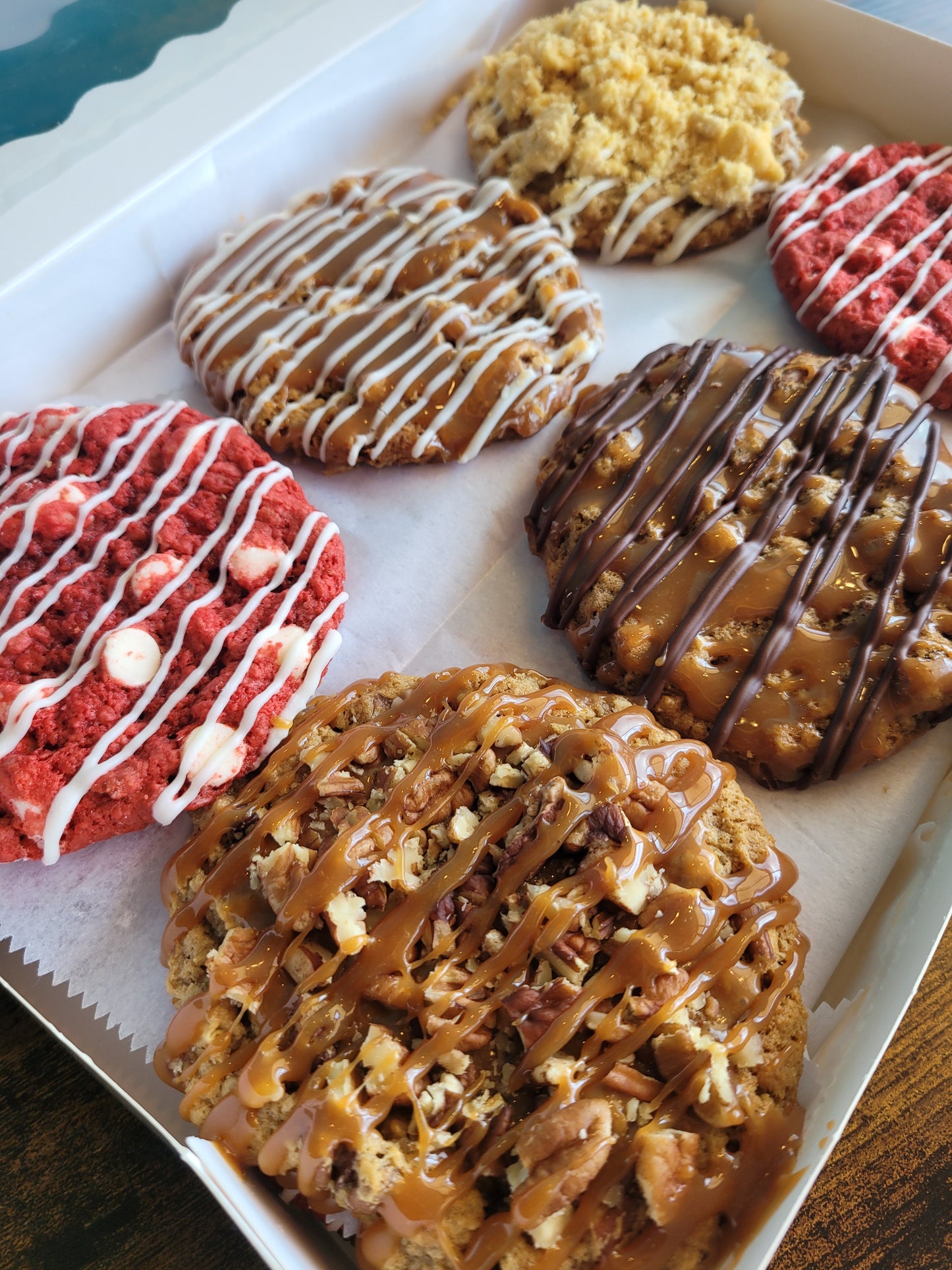 24 Cookie Box