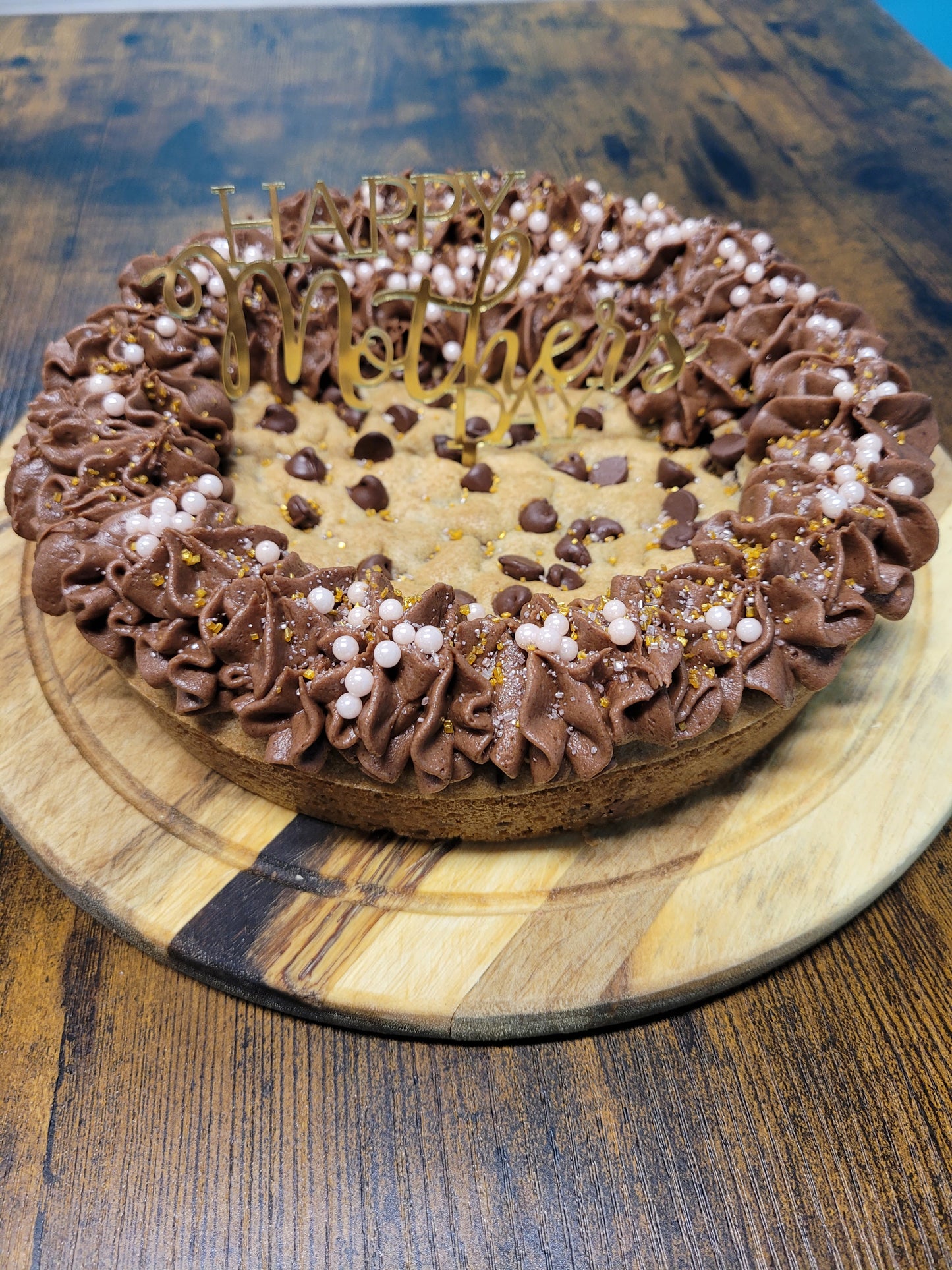 6 inch "Chocolate Chip" Cookie Cake